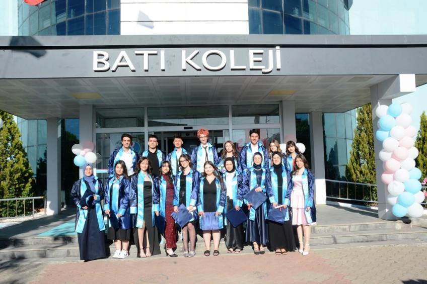 SINIF MEZUNİYET FOTOĞRAFLARI